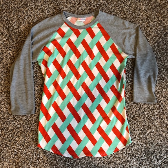 LuLaRoe Randy T-shirt - Picture 2 of 4